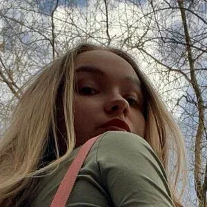 juglypuff / xxgigglypuff Onlyfans Photo Gallery 