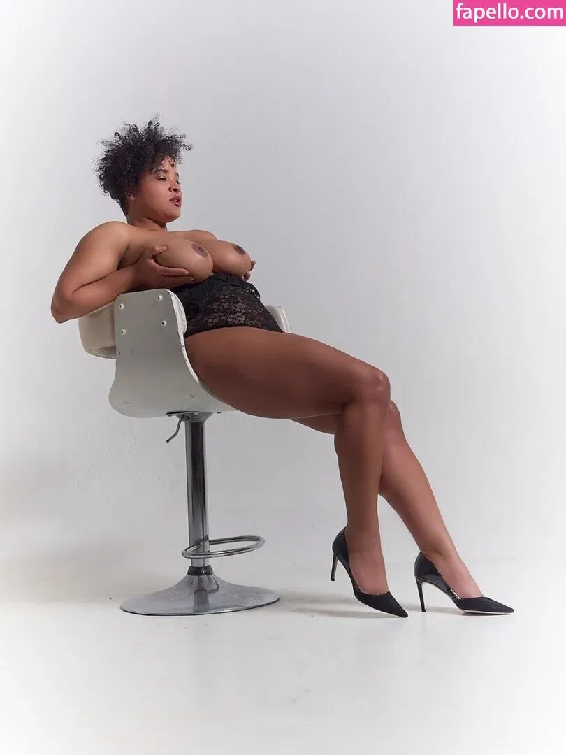 MaSKaPhotoModel / maska_model Onlyfans Photo Gallery 