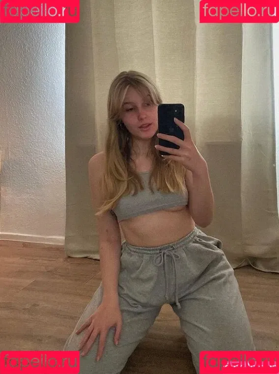 Cindy / cirizle / cirizzzle Onlyfans Photo Gallery 