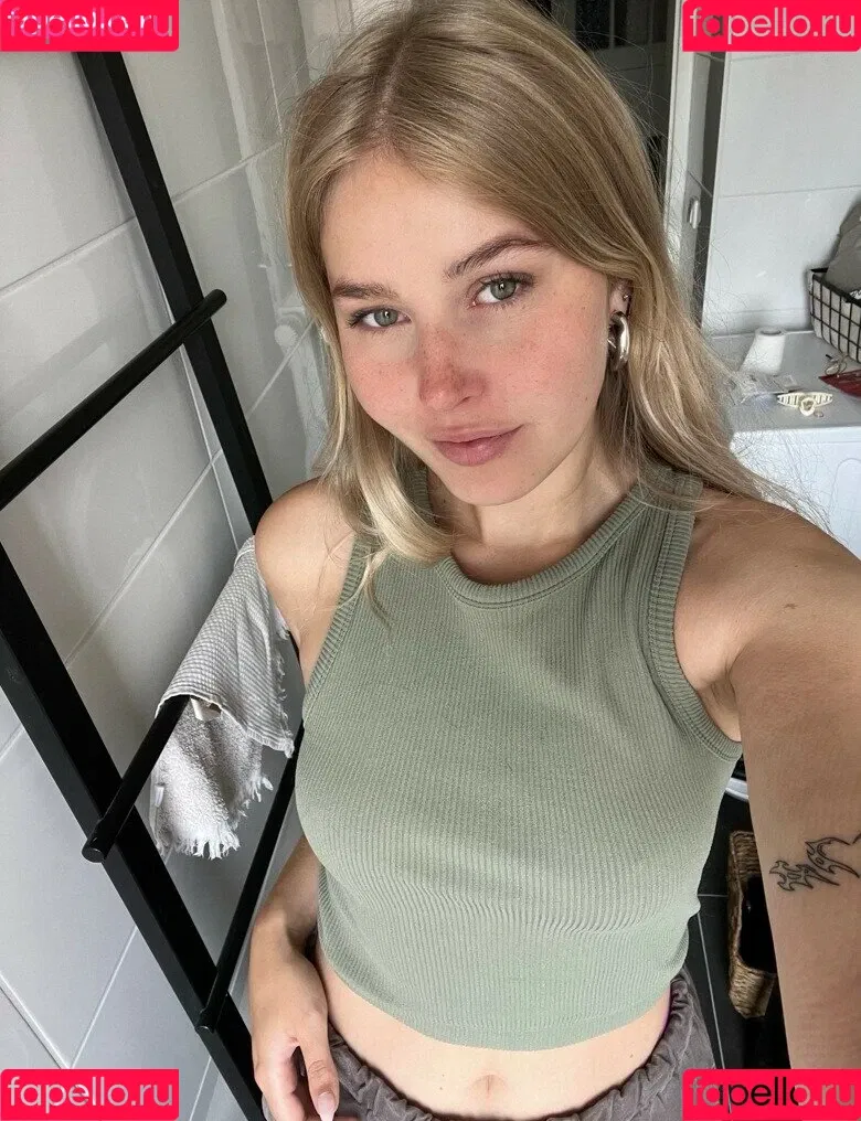 Cindy / cirizle / cirizzzle Onlyfans Photo Gallery 