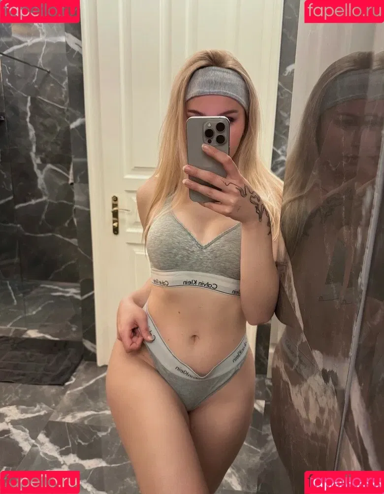 Cindy / cirizle / cirizzzle Onlyfans Photo Gallery 