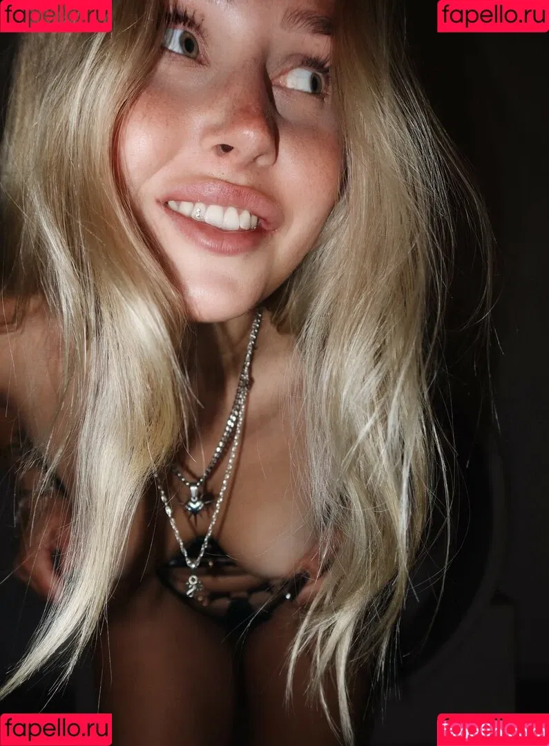 Cindy / cirizle / cirizzzle Onlyfans Photo Gallery 