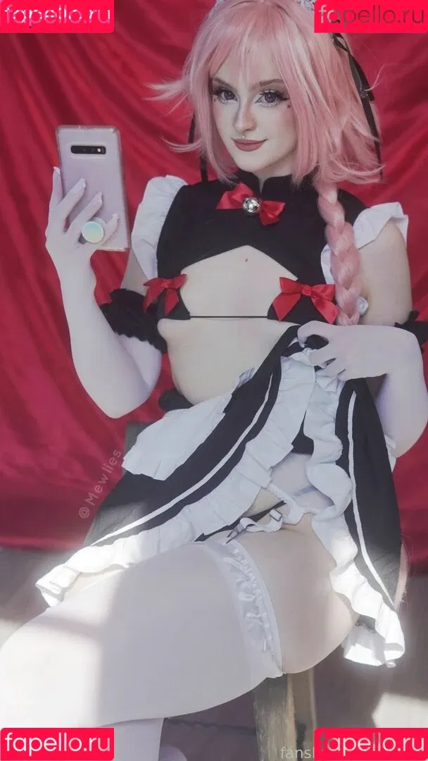 Mewlies / mewlies.tv / mewliesASMR Onlyfans Photo Gallery 