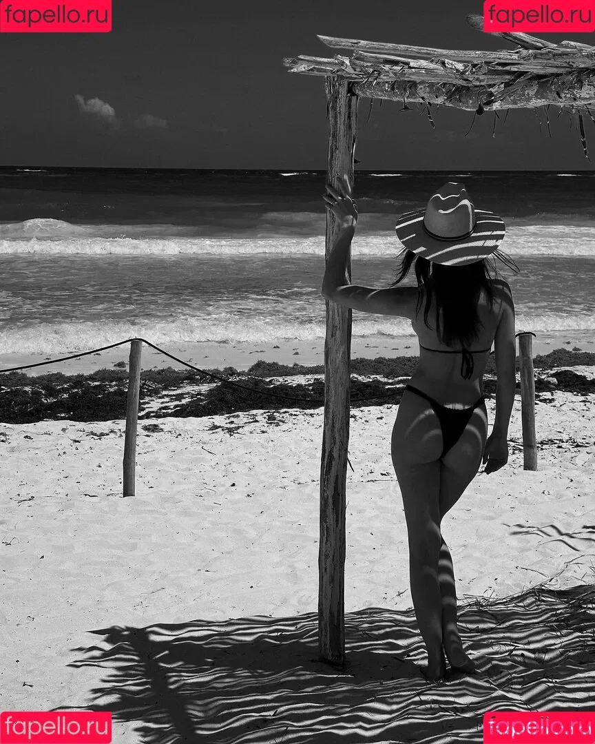 Mexico Mega / jailyneojeda / what_happens_in_mexico Onlyfans Photo Gallery 