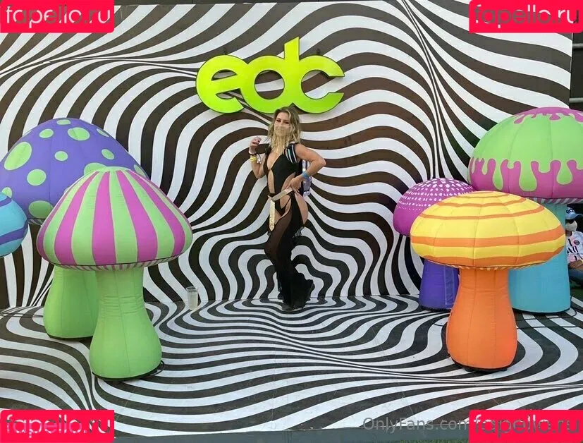 paigeowens / pussgalore97 Onlyfans Photo Gallery 