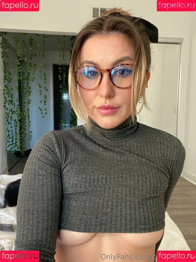 paigeowens / pussgalore97 Onlyfans Photo Gallery 