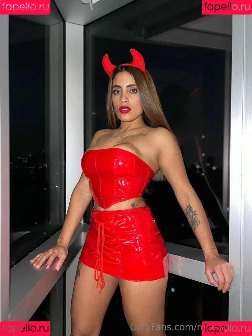 exclusivepau_ / rojasspaula Onlyfans Photo Gallery 