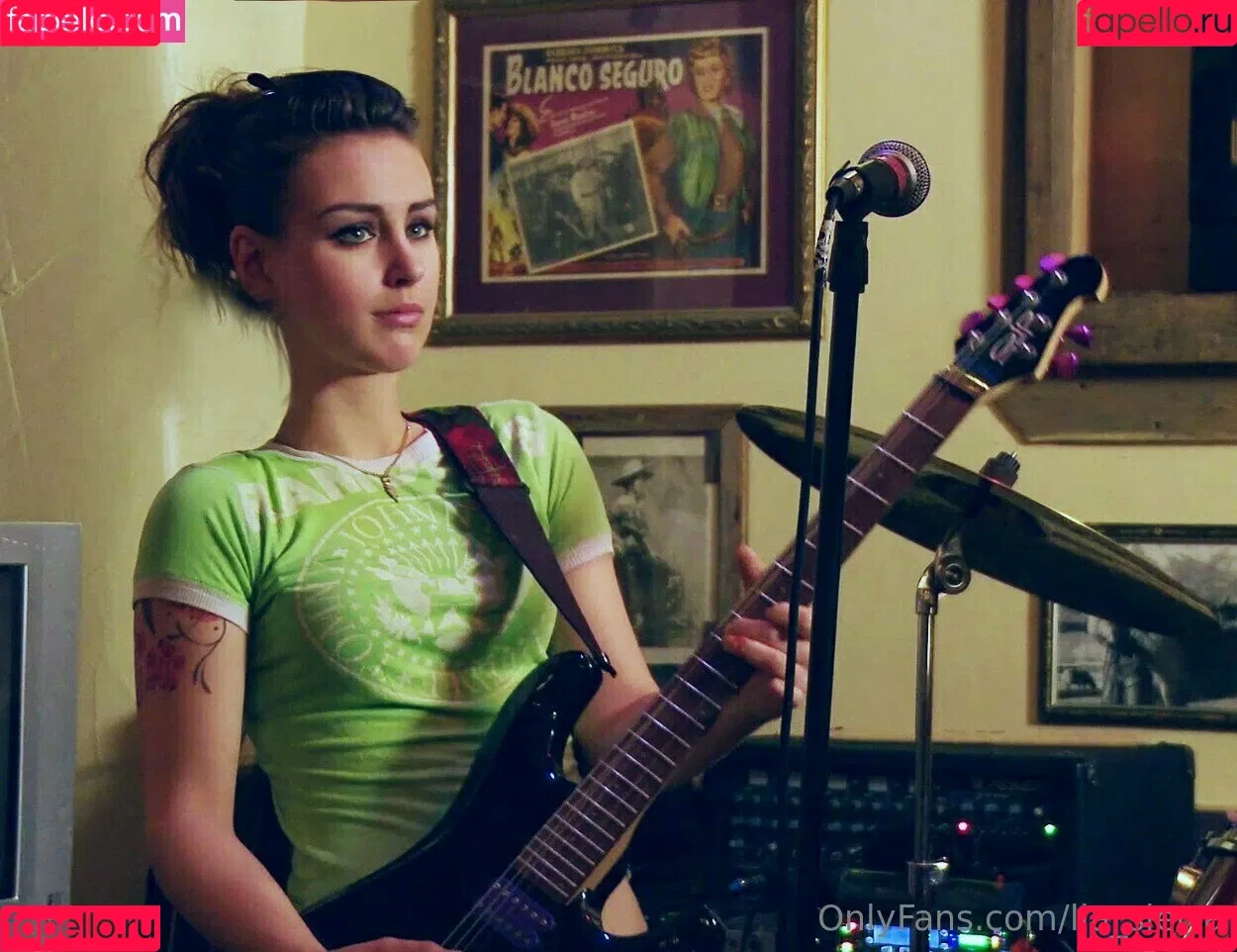 lia_sierra / liasierra Onlyfans Photo Gallery 