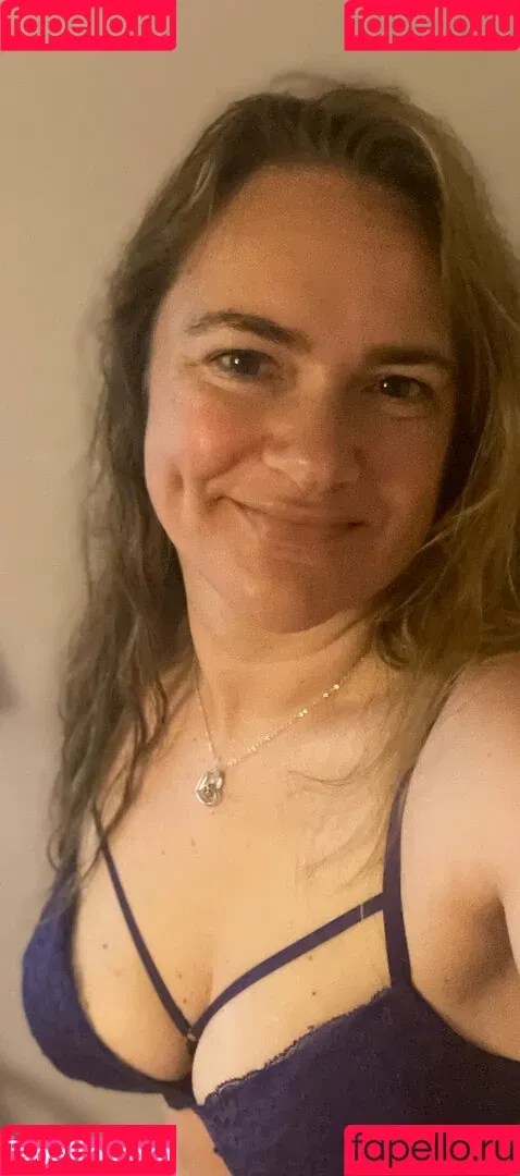 peachyamore1015 / peachymami150 Onlyfans Photo Gallery 