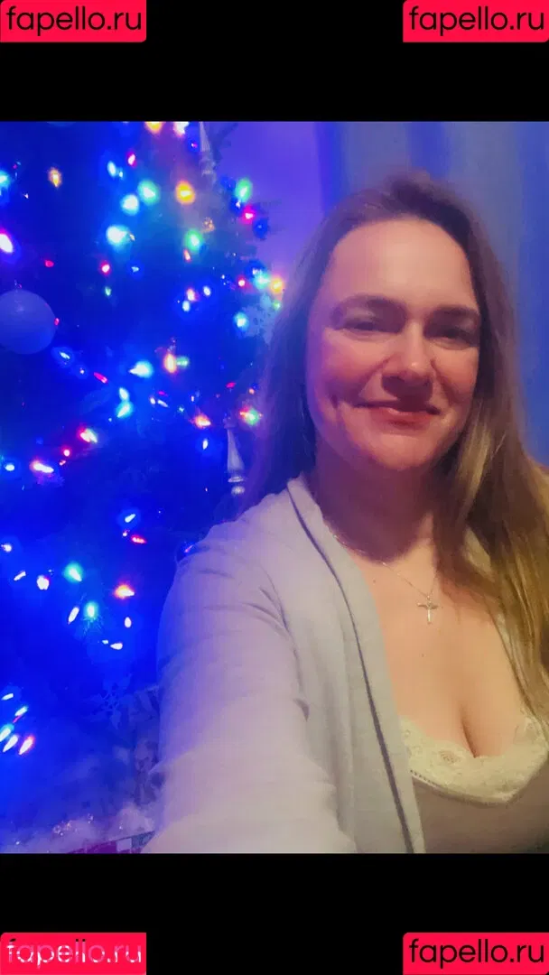 peachyamore1015 / peachymami150 Onlyfans Photo Gallery 