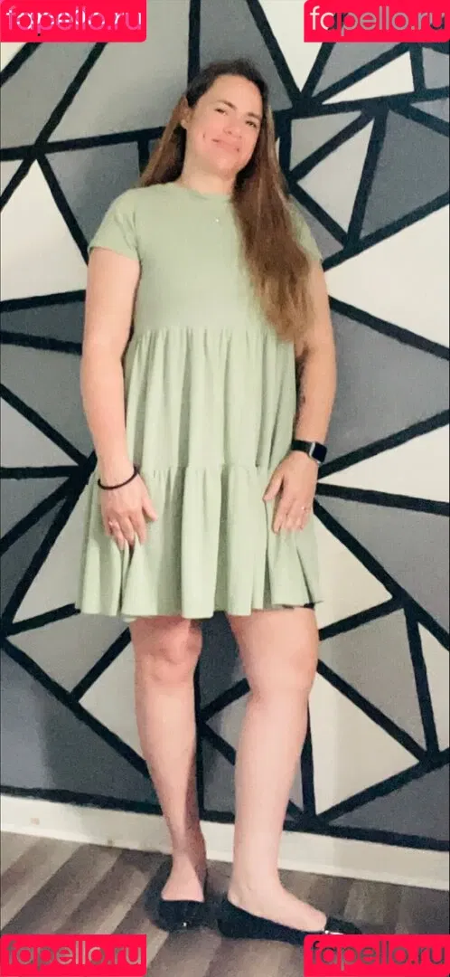 peachyamore1015 / peachymami150 Onlyfans Photo Gallery 