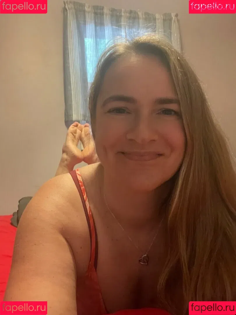 peachyamore1015 / peachymami150 Onlyfans Photo Gallery 