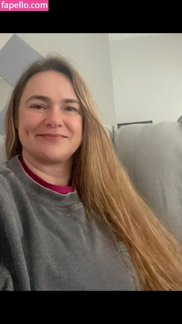 peachyamore1015 / peachymami150 Onlyfans Photo Gallery 