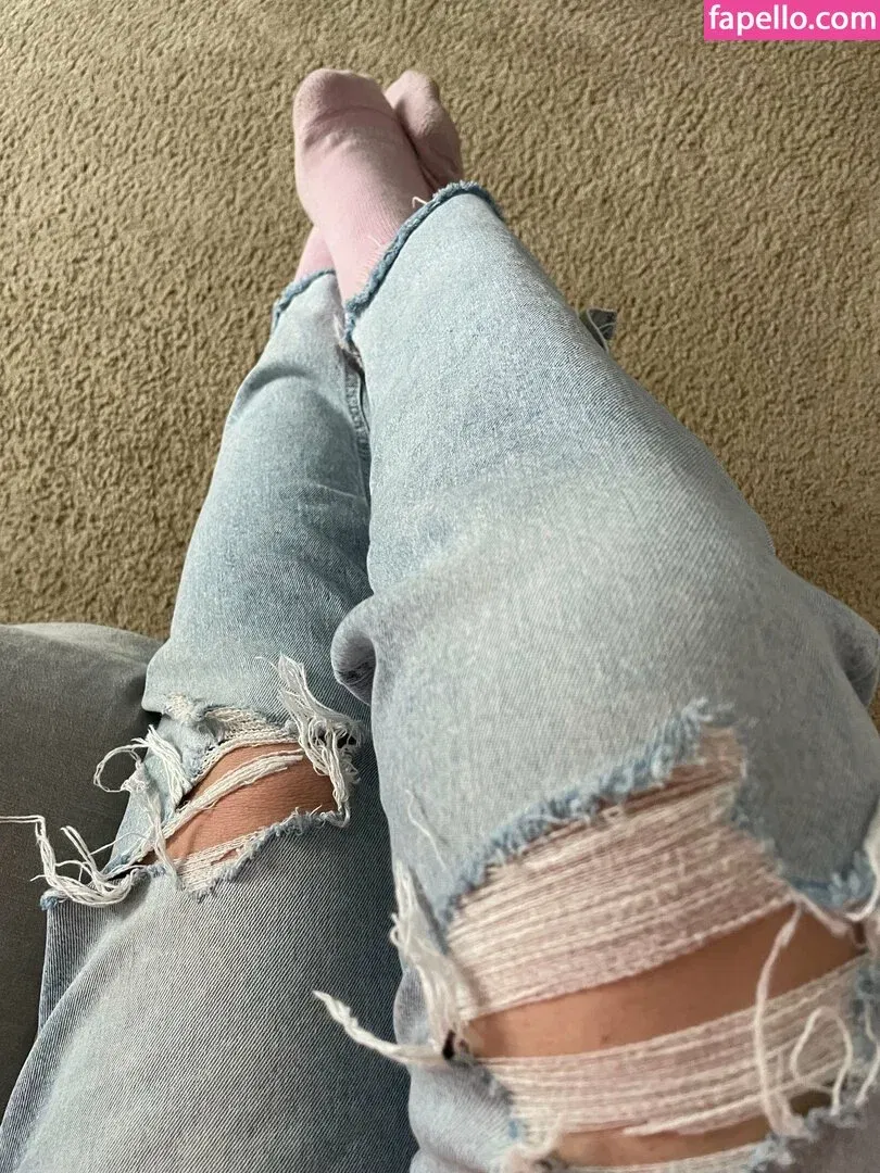 peachyamore1015 / peachymami150 Onlyfans Photo Gallery 