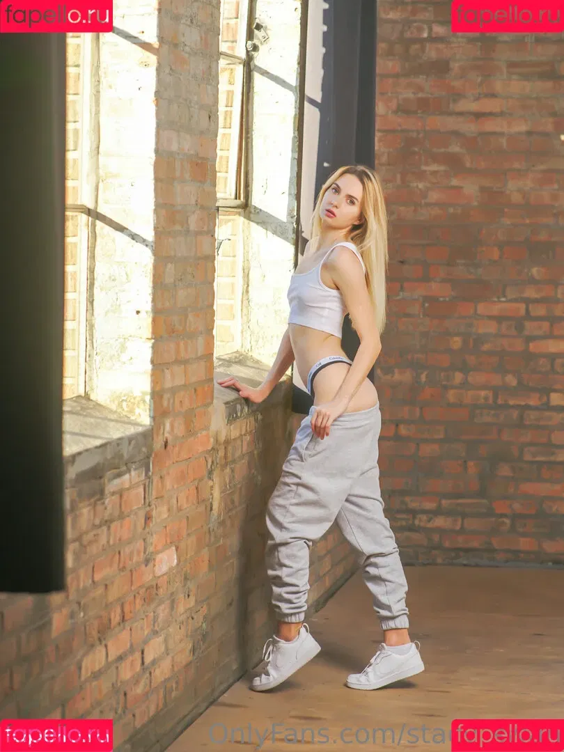 Stacy_swan / _stacy.swan_ Onlyfans Photo Gallery 