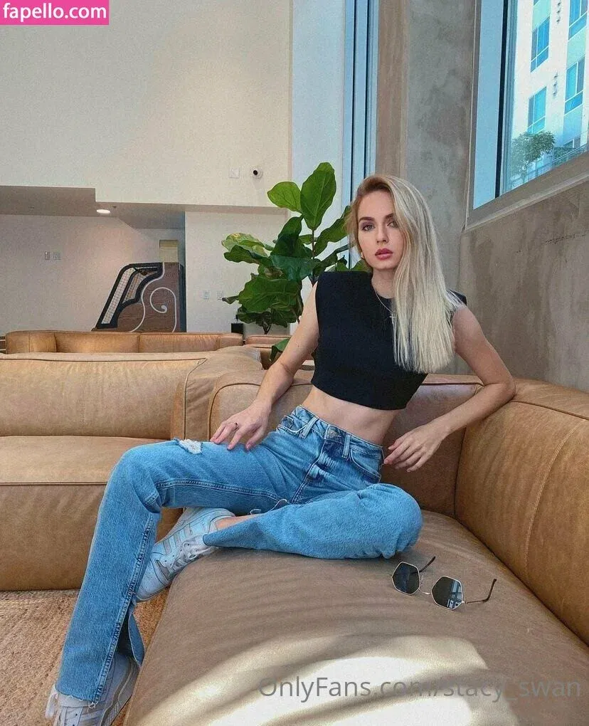 Stacy_swan / _stacy.swan_ Onlyfans Photo Gallery 