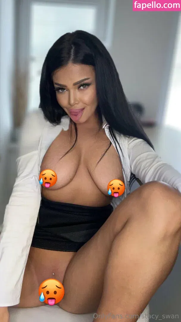 Stacy_swan / _stacy.swan_ Onlyfans Photo Gallery 