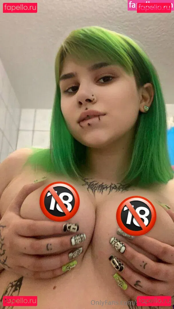 Stacy_swan / _stacy.swan_ Onlyfans Photo Gallery 