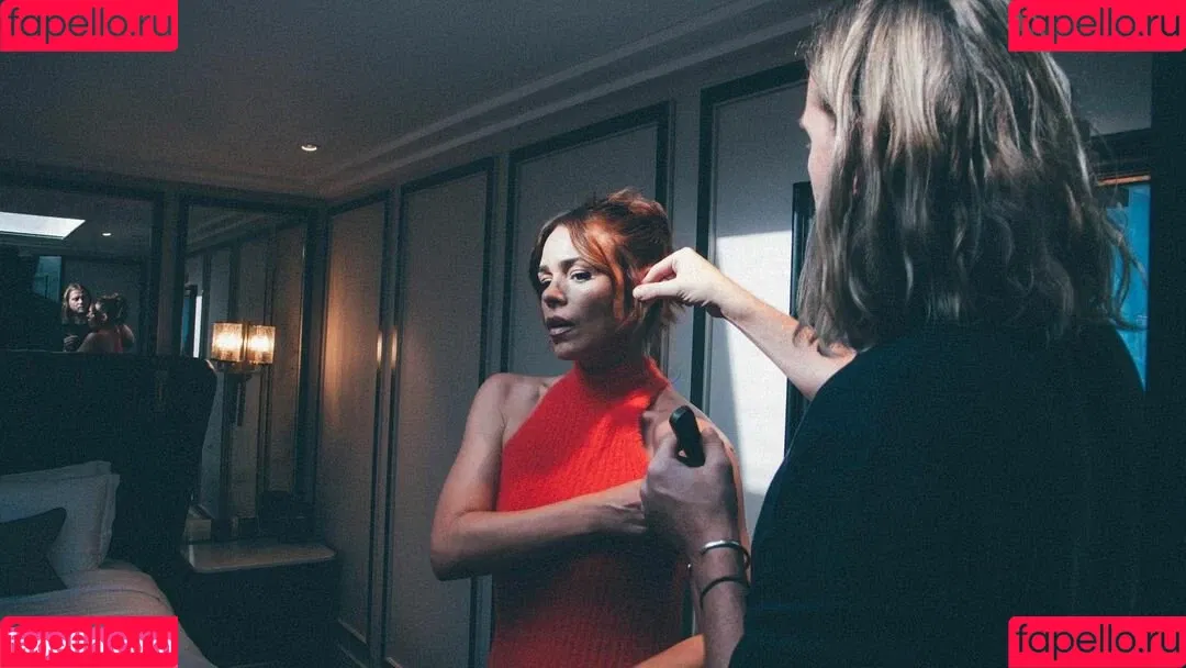 Billie Piper / billiepiper Onlyfans Photo Gallery 