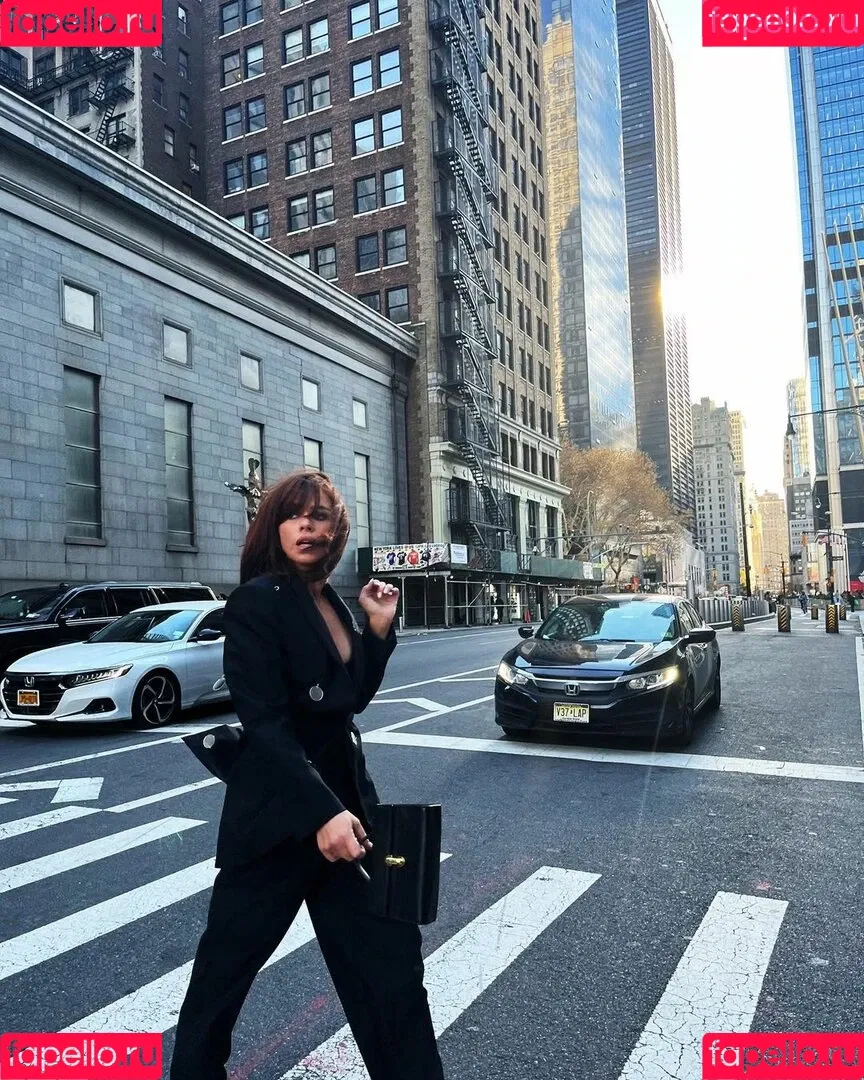 Billie Piper / billiepiper Onlyfans Photo Gallery 