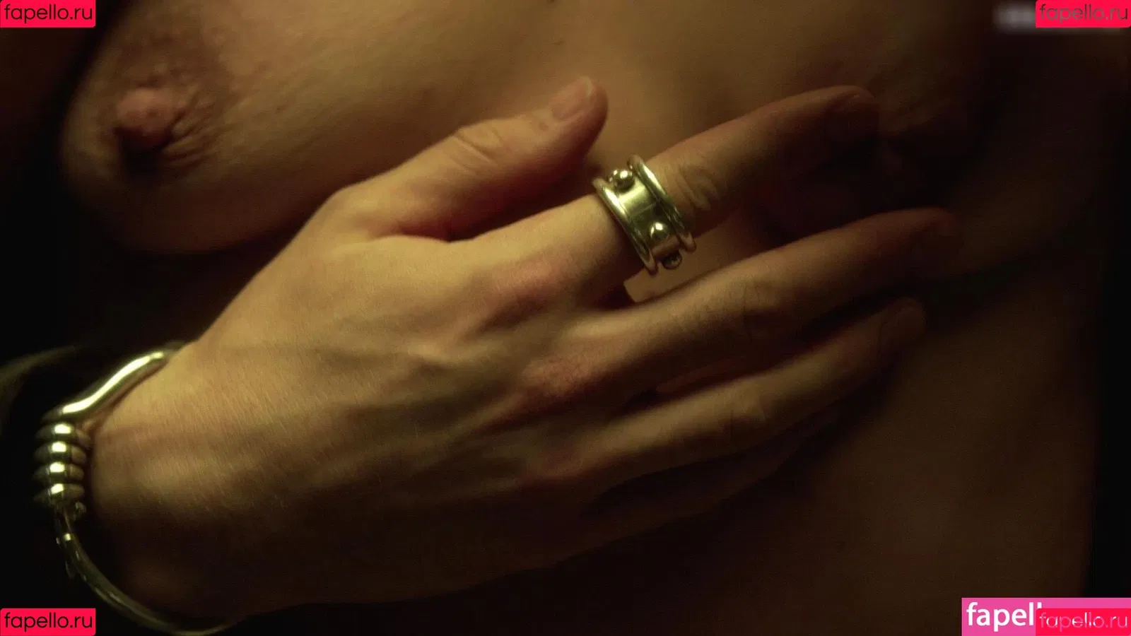 Billie Piper / billiepiper Onlyfans Photo Gallery 