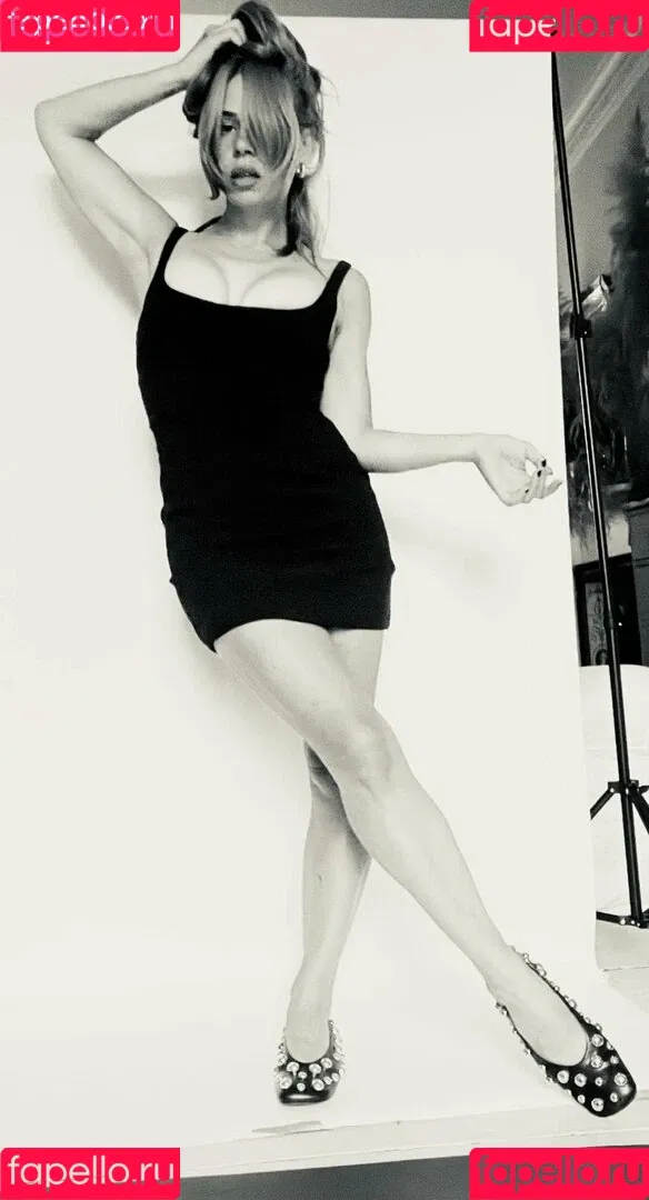 Billie Piper / billiepiper Onlyfans Photo Gallery 