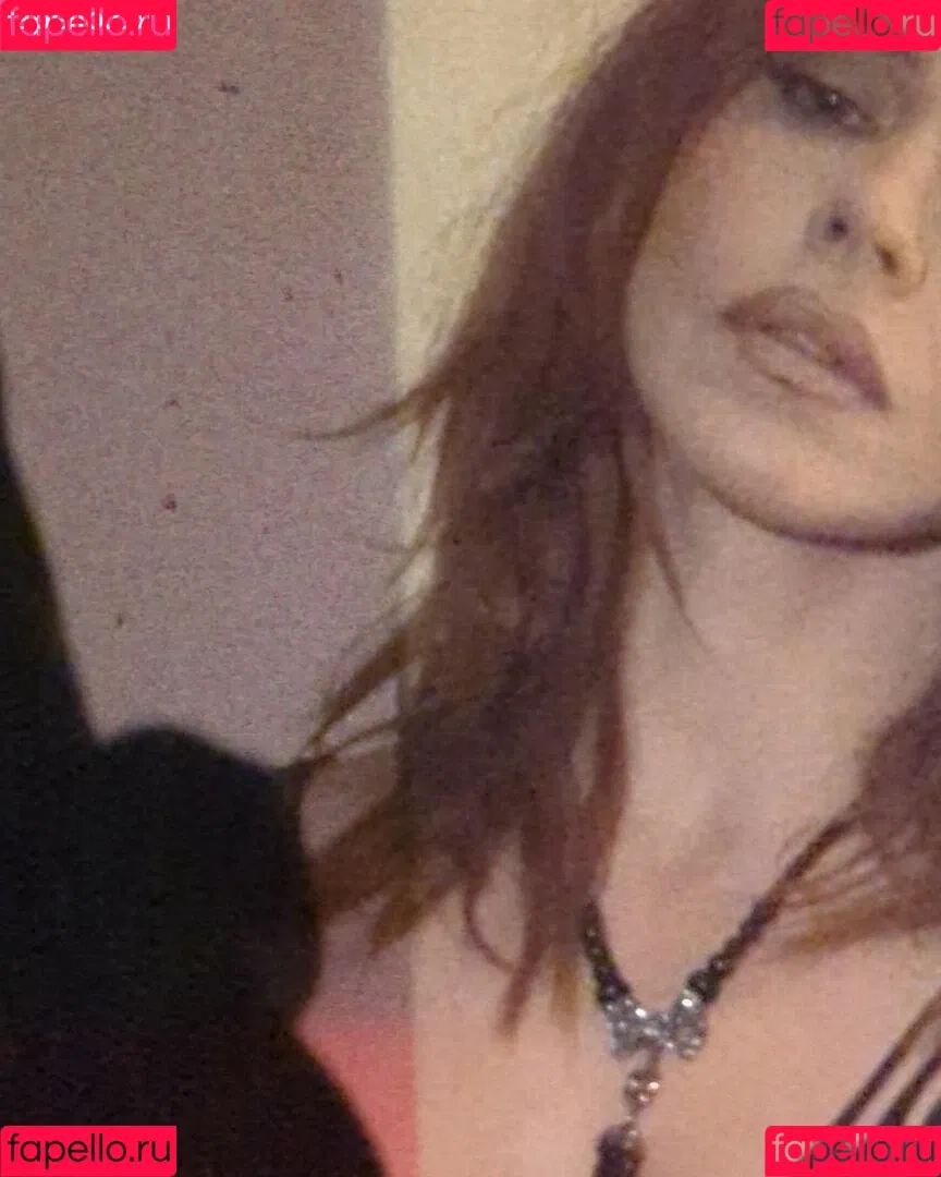 Billie Piper / billiepiper Onlyfans Photo Gallery 