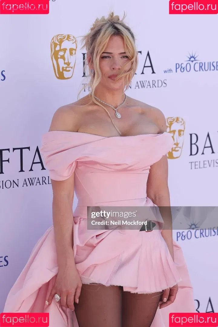 Billie Piper / billiepiper Onlyfans Photo Gallery 