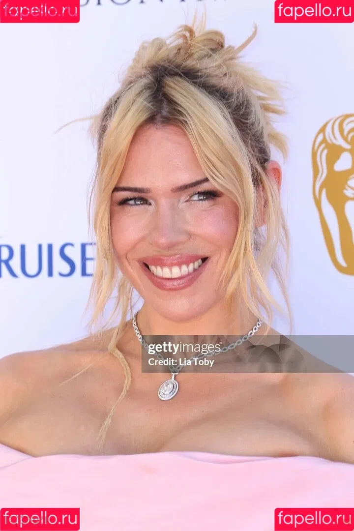 Billie Piper / billiepiper Onlyfans Photo Gallery 