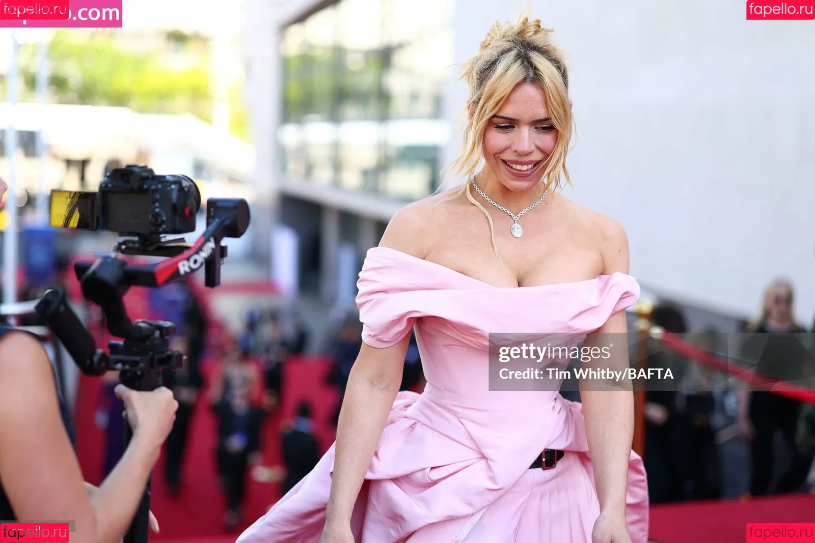 Billie Piper / billiepiper Onlyfans Photo Gallery 