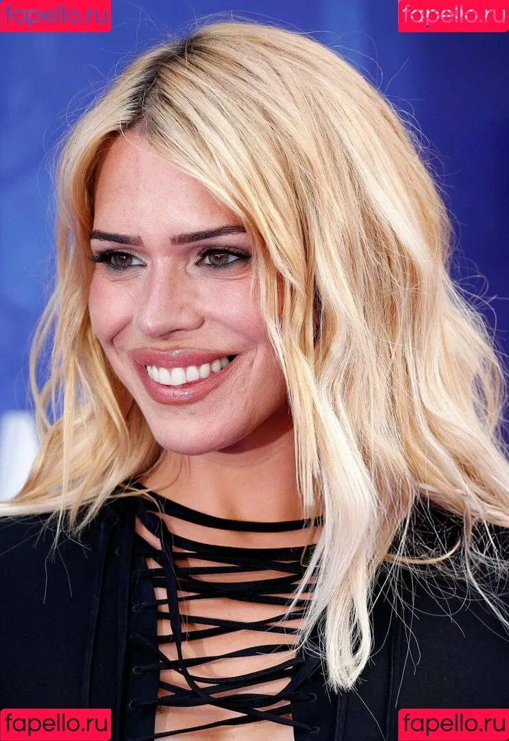Billie Piper / billiepiper Onlyfans Photo Gallery 