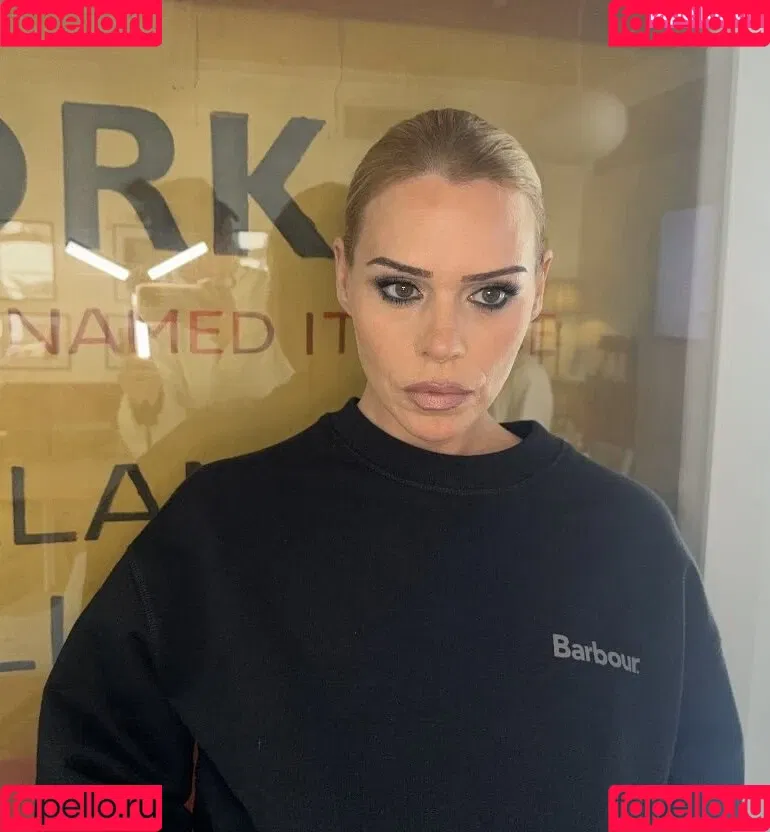 Billie Piper / billiepiper Onlyfans Photo Gallery 