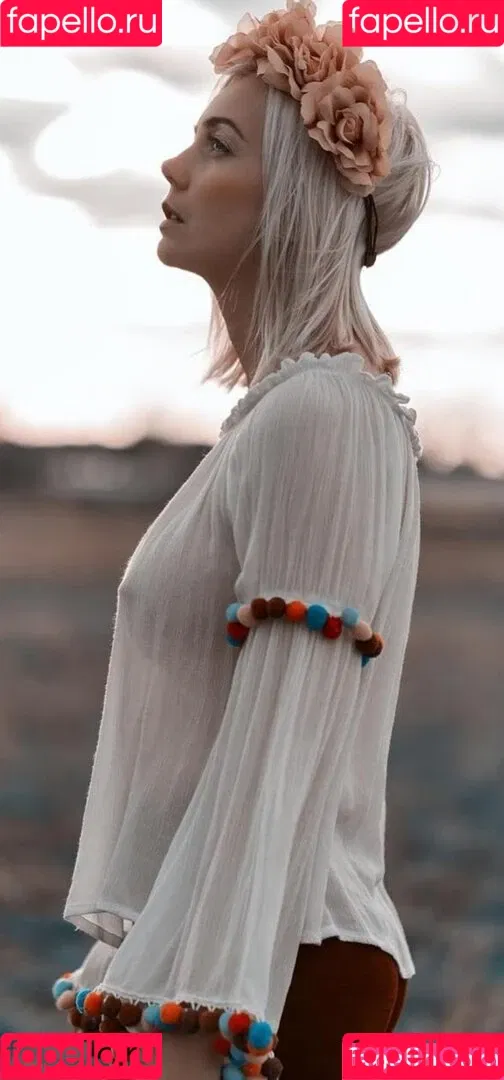 Sexy Julia / einfach_echt_Julia Onlyfans Photo Gallery 