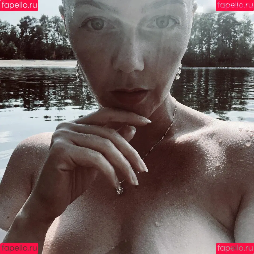 Sexy Julia / einfach_echt_Julia Onlyfans Photo Gallery 