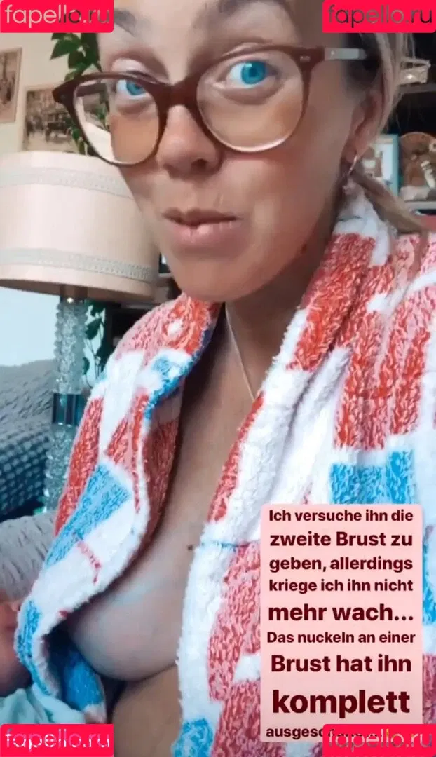 Sexy Julia / einfach_echt_Julia Onlyfans Photo Gallery 