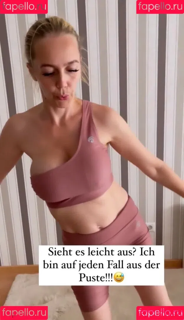 Sexy Julia / einfach_echt_Julia Onlyfans Photo Gallery 