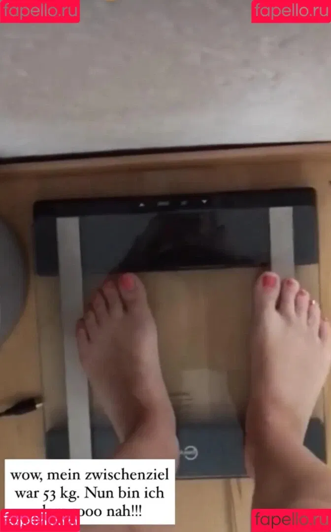 Sexy Julia / einfach_echt_Julia Onlyfans Photo Gallery 