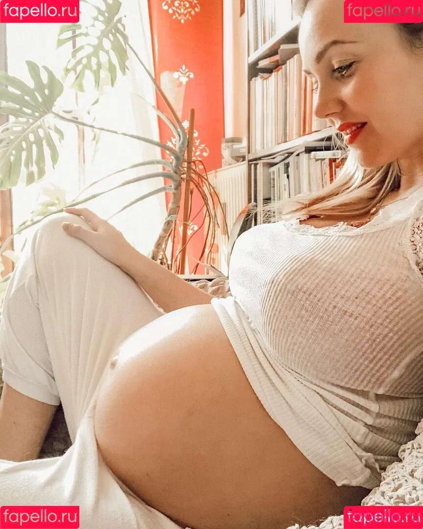 Sexy Julia / einfach_echt_Julia Onlyfans Photo Gallery 