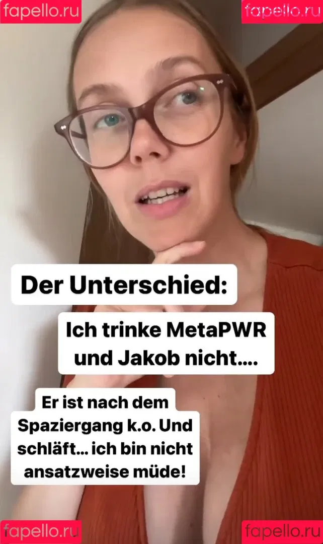 Sexy Julia / einfach_echt_Julia Onlyfans Photo Gallery 