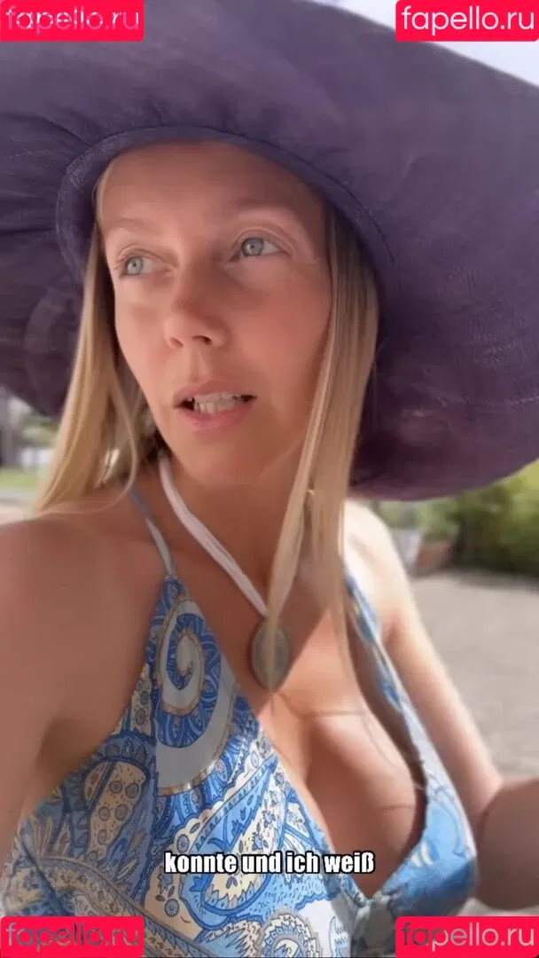 Sexy Julia / einfach_echt_Julia Onlyfans Photo Gallery 