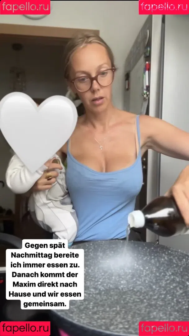 Sexy Julia / einfach_echt_Julia Onlyfans Photo Gallery 