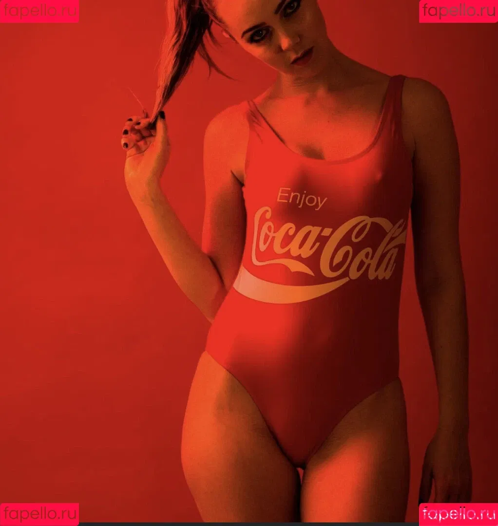 Sexy Julia / einfach_echt_Julia Onlyfans Photo Gallery 