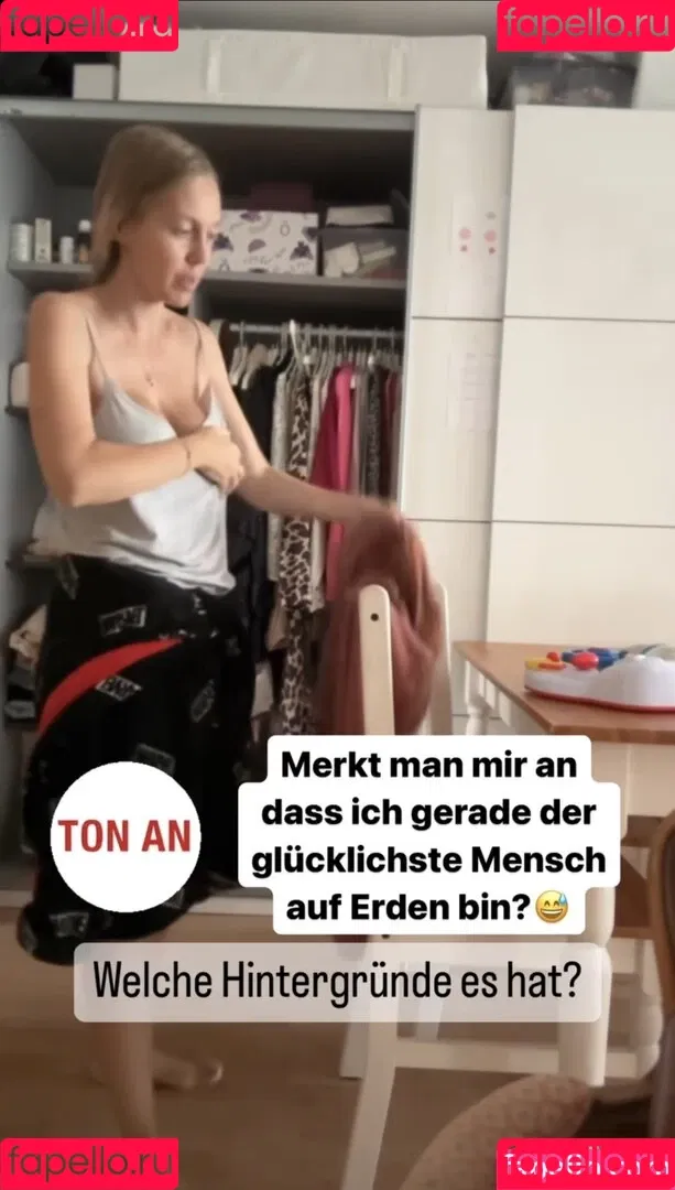 Sexy Julia / einfach_echt_Julia Onlyfans Photo Gallery 