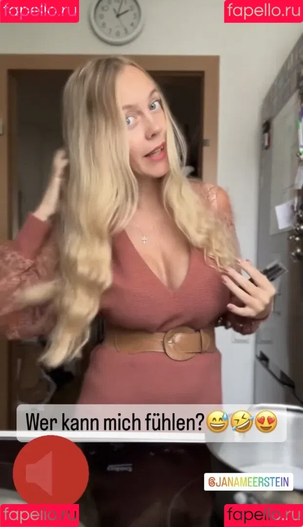 Sexy Julia / einfach_echt_Julia Onlyfans Photo Gallery 