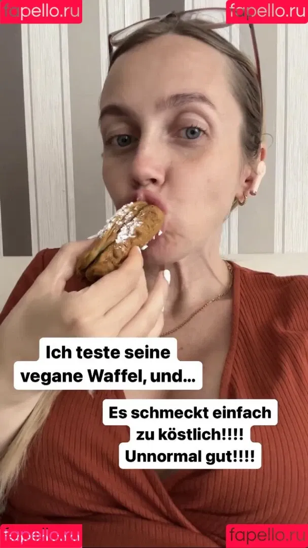 Sexy Julia / einfach_echt_Julia Onlyfans Photo Gallery 