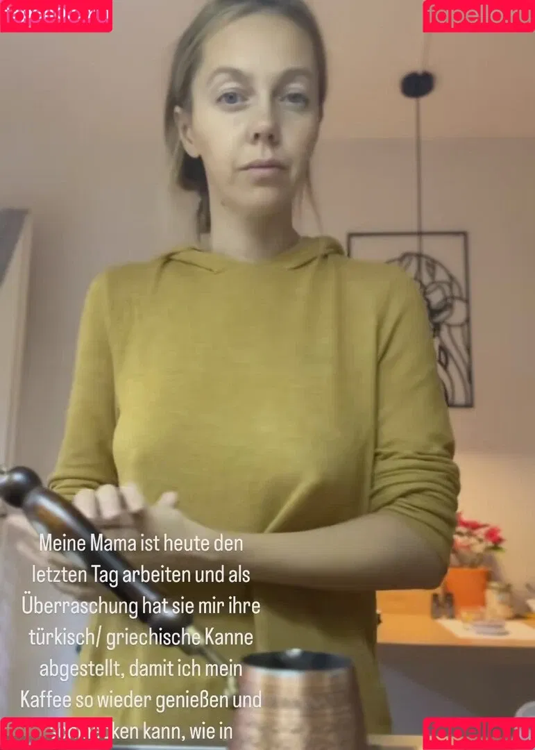 Sexy Julia / einfach_echt_Julia Onlyfans Photo Gallery 