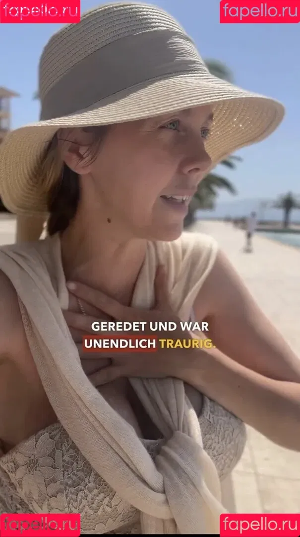 Sexy Julia / einfach_echt_Julia Onlyfans Photo Gallery 