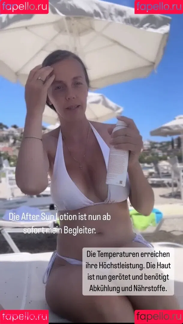 Sexy Julia / einfach_echt_Julia Onlyfans Photo Gallery 