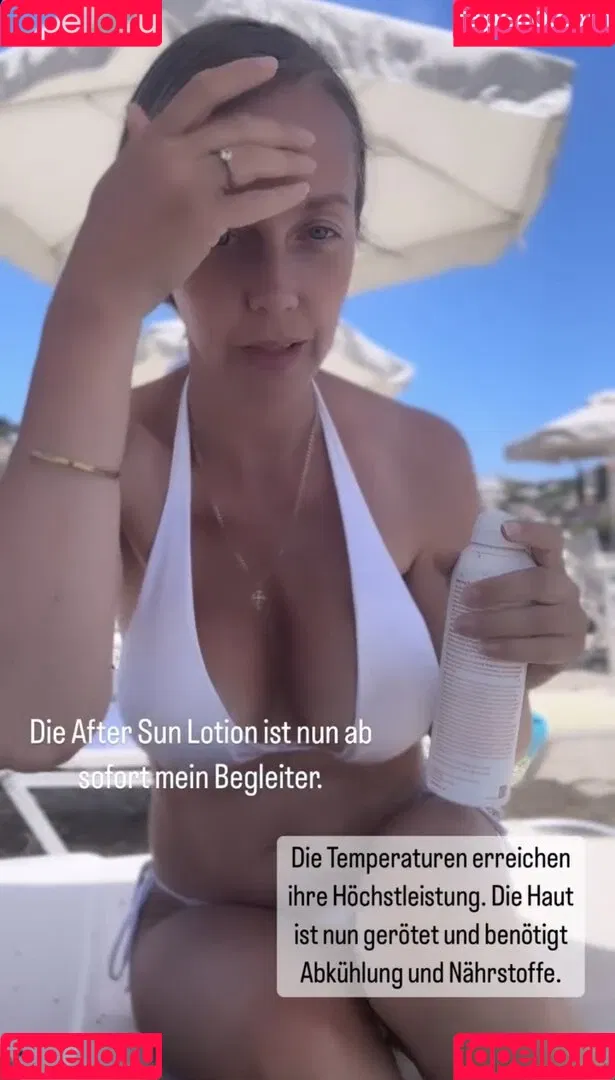 Sexy Julia / einfach_echt_Julia Onlyfans Photo Gallery 