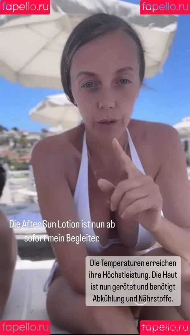 Sexy Julia / einfach_echt_Julia Onlyfans Photo Gallery 